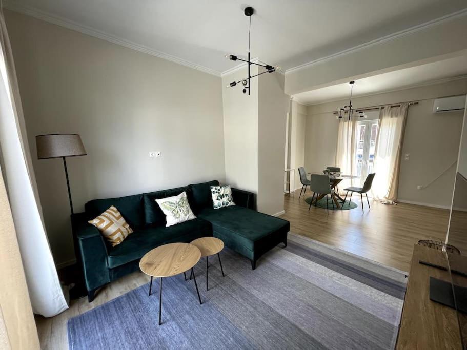 Luxury Penthouse In Pagrati Apartment Athens Luaran gambar