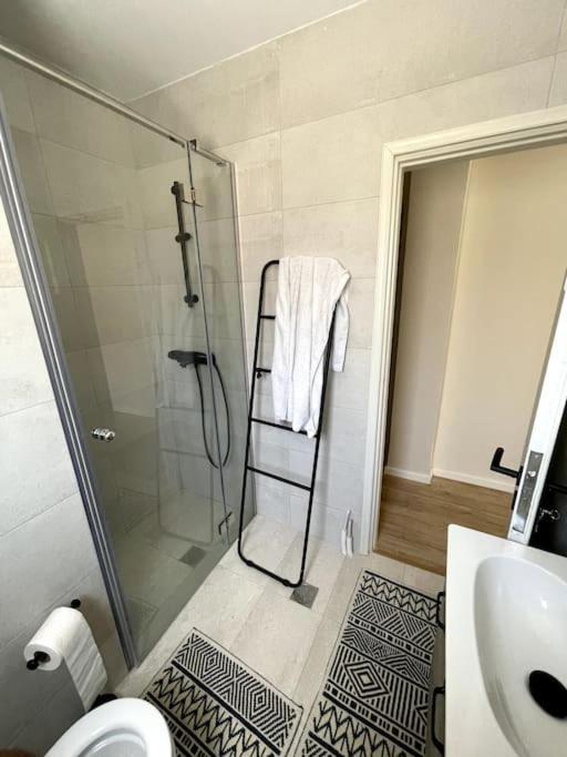 Luxury Penthouse In Pagrati Apartment Athens Luaran gambar