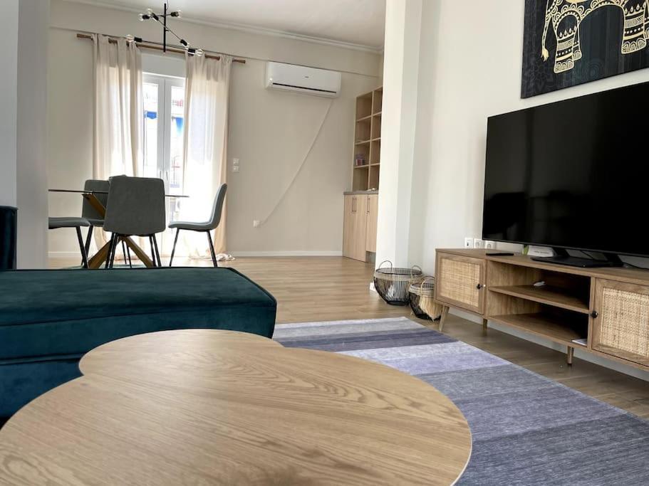 Luxury Penthouse In Pagrati Apartment Athens Luaran gambar